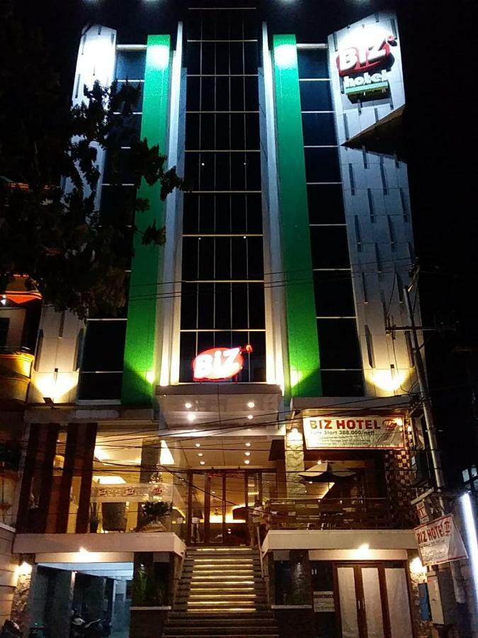 Biz Hotel City Center Ambon Exterior photo
